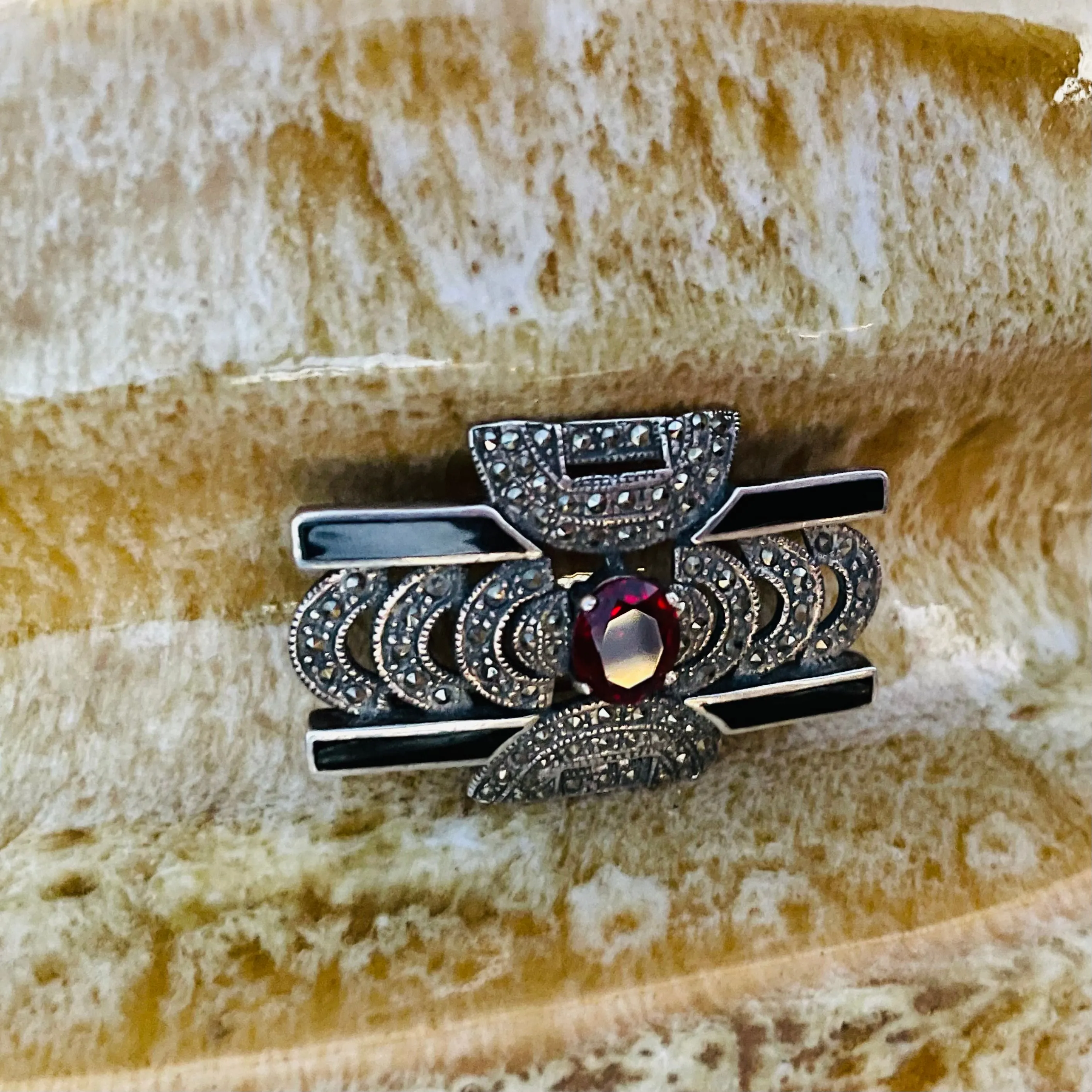 Antique Art Deco Sterling Silver 925 Marcasite Onyx Red Stone Brooch Pin 10.1g