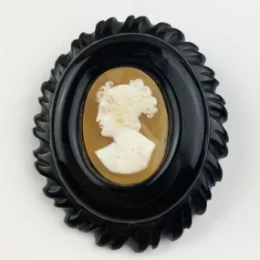 Antique Cameo Sardonice Stone Brooch