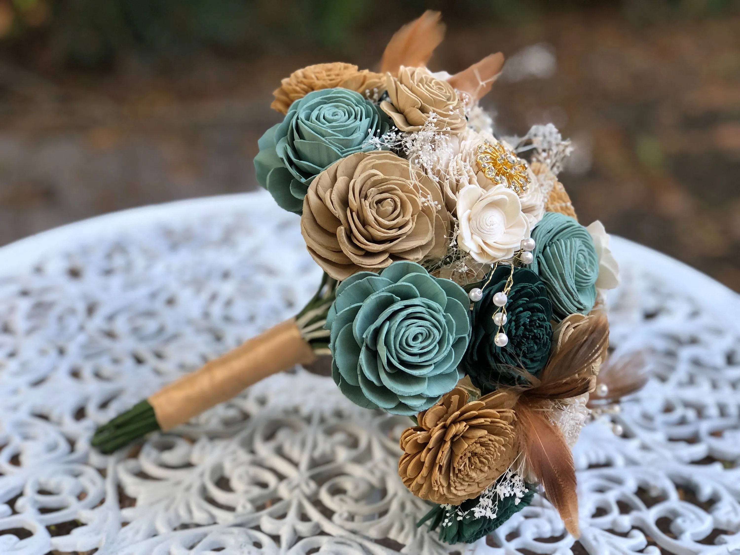 Art Deco Sola Flower Bouquet