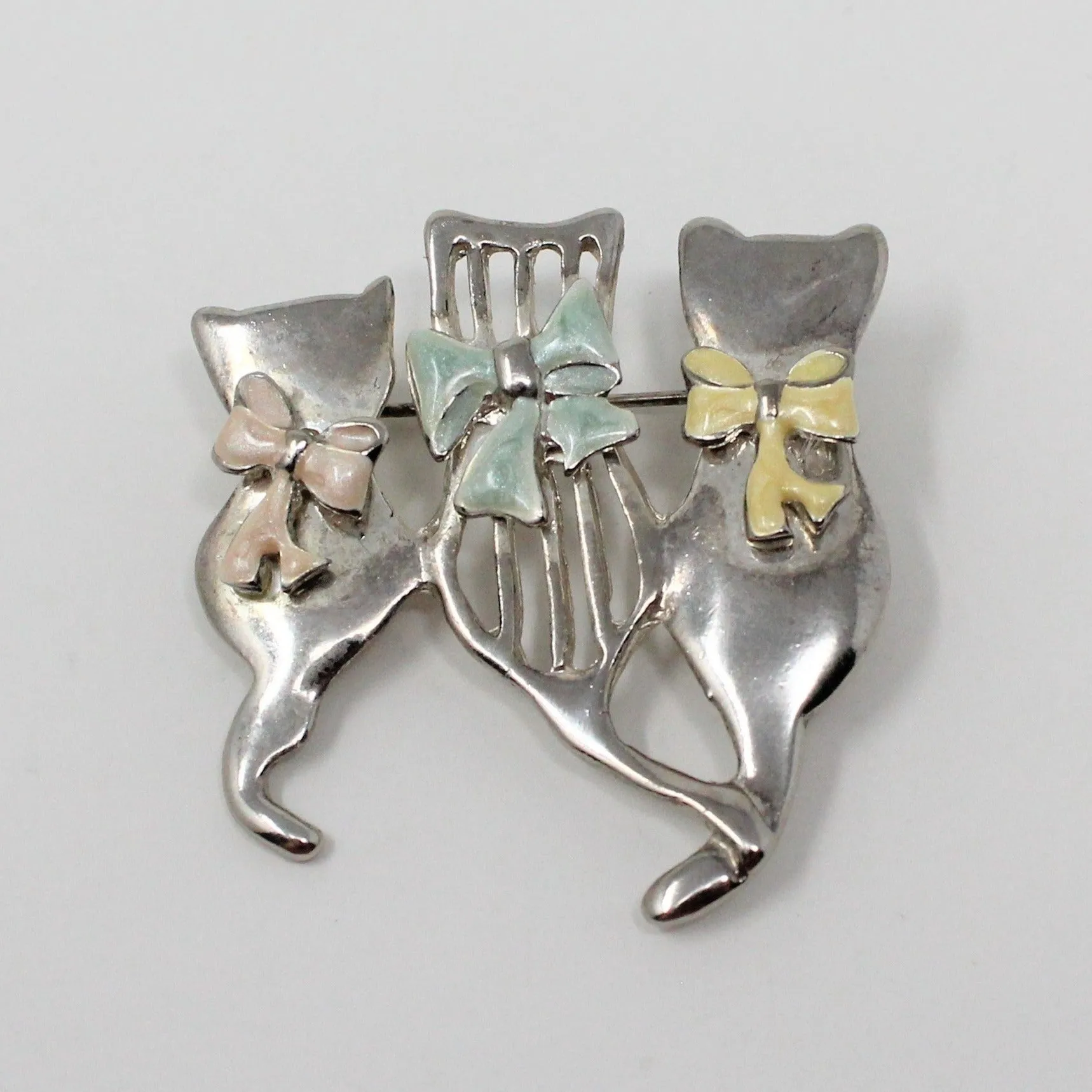 Brooch / Pin, Cat Trio with Pastel Enamel Bows, Silvertone, Vintage