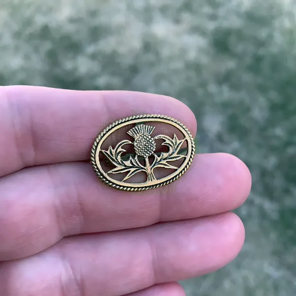 Small Scottish Thistle Pin - Bronze