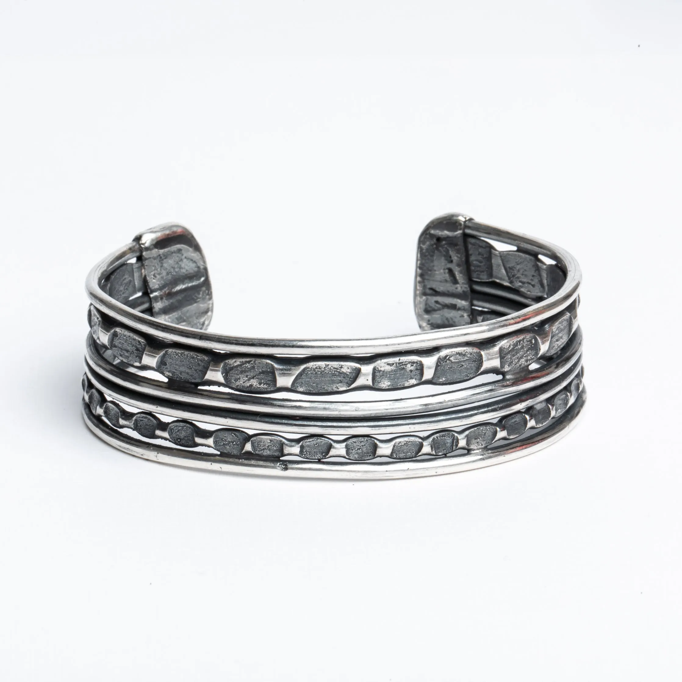 Sonja Fries | Reptile Cuff (s/s ox)